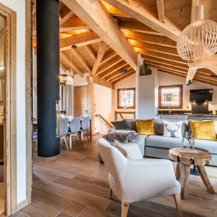 Modern apartment with fireplace in Morzine