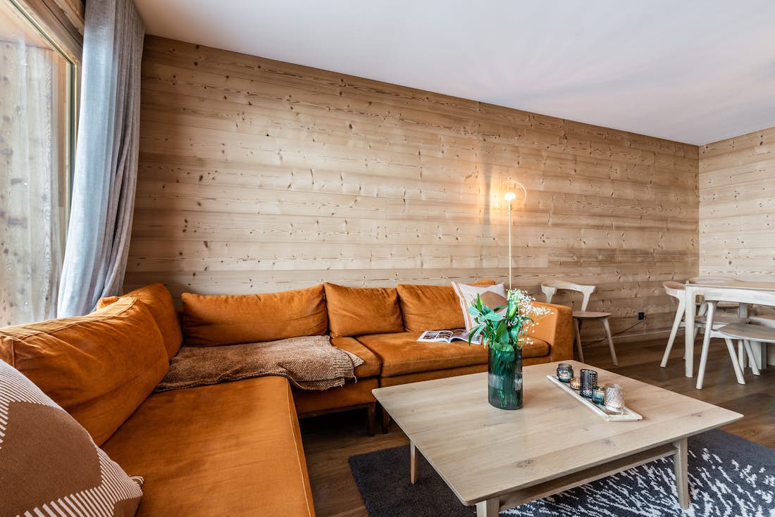 Accommodation - Alpe d'Huez - Apartment Wapa - Living Room - 2/5