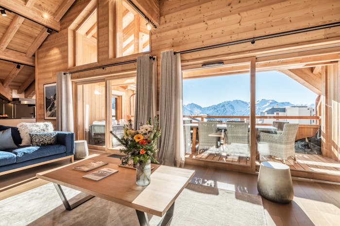 Cosy alpine living room ski in ski out apartment Tamboti Alpe d'Huez