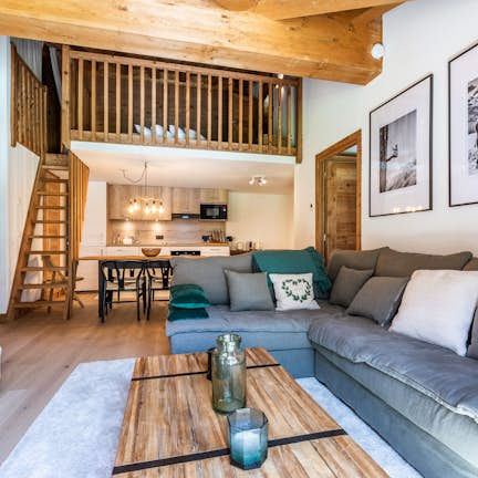 Apartment for 6 people in Chamonix | Emerald Stay