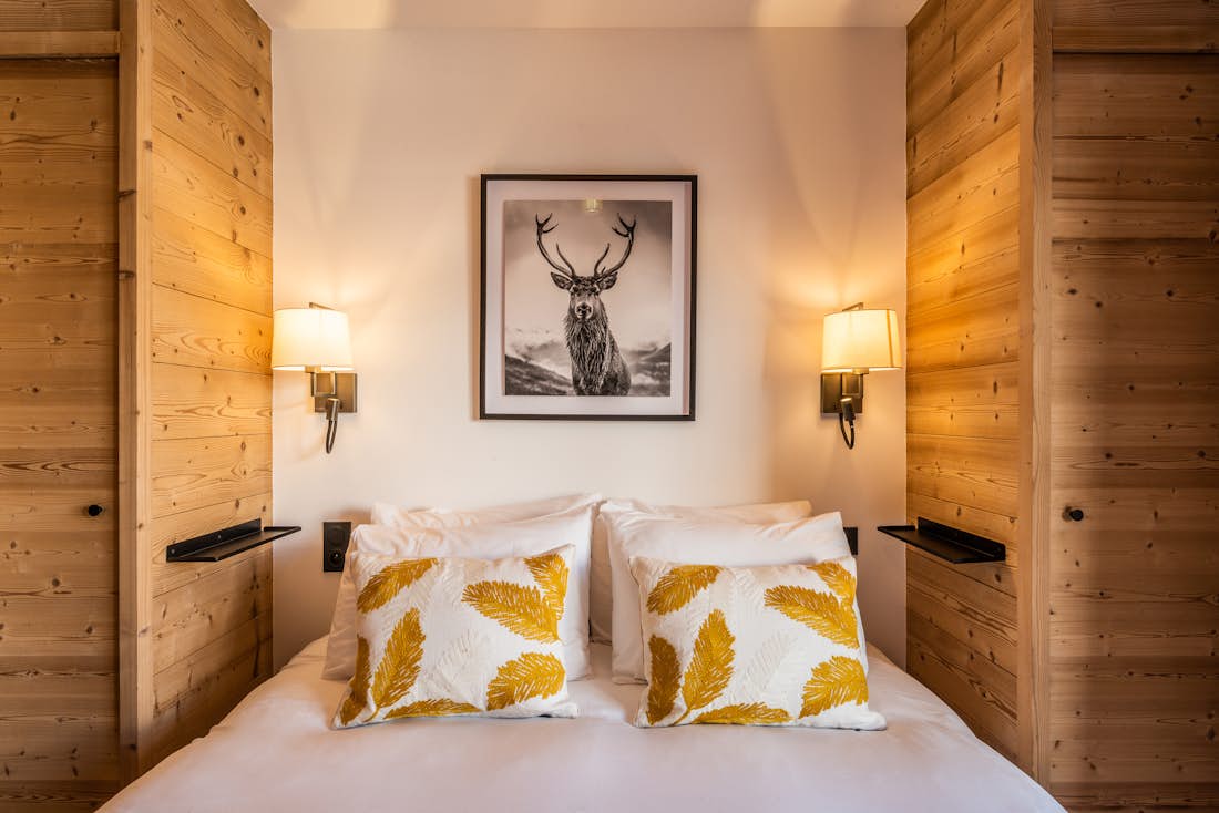 Superbe chambre double moderne salle de bain appartement familial de luxe Sipo Alpe d'Huez