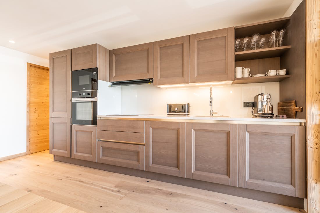 Comtemporary designed kitchen family apartment Sipo Alpe d'Huez