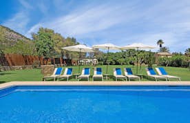 Mallorcan house with gardens and swimming pool in Pollensa - 3