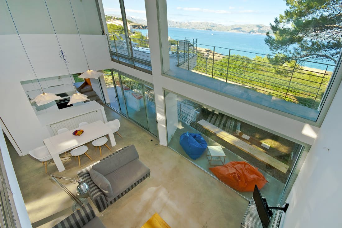 Spacious seaside living room sea view villa H2O Mallorca