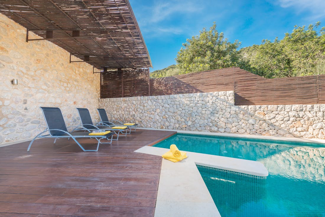 Private swimming pool Mountain views villa Petit Mallorca