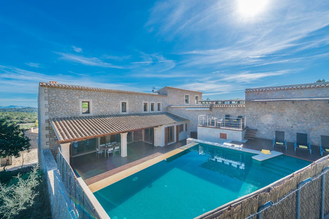 Majorque location - Villa Petit - Exterior of the building Mountain views villa Petit in Mallorca