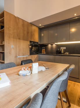 Morzine location - Appartement Agba - Cuisine design bois équipée appartement de luxe familial Agba Morzine