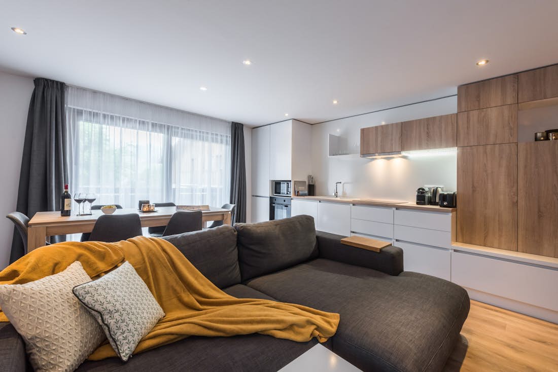 Morzine accommodation - Apartment Iroko - Luxurious living room in luxury family apartment Iroko in Morzine