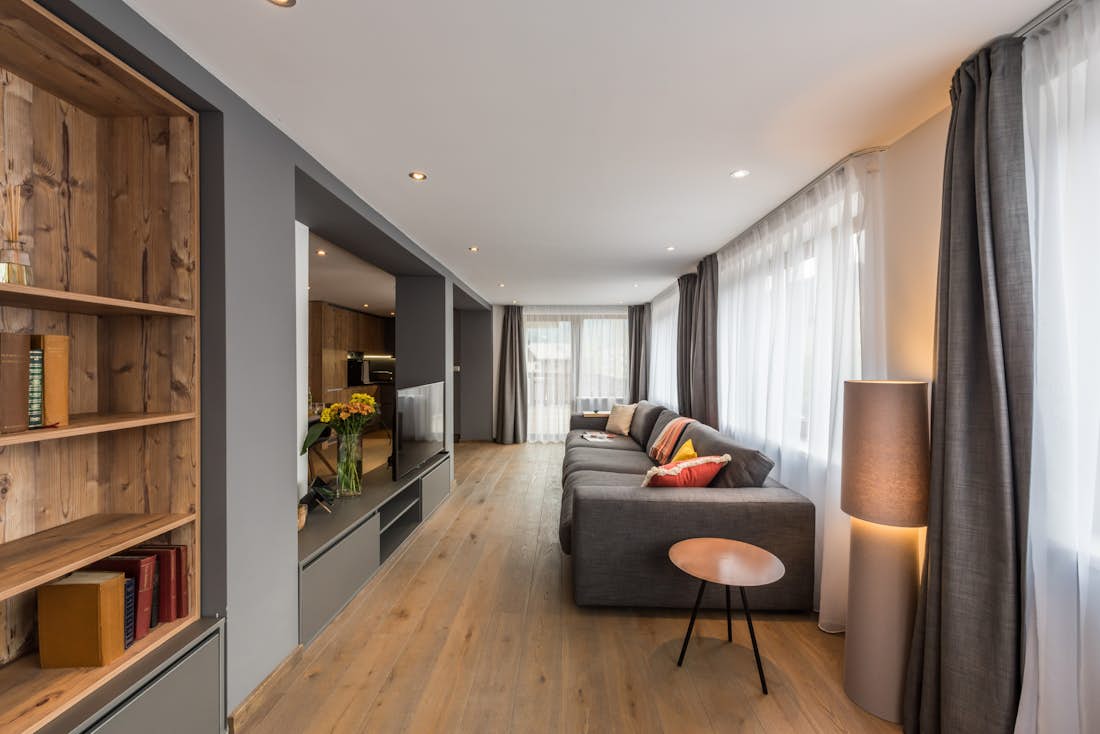 Morzine location - Appartement Ayan - Un salon moderne dans l'appartement de luxe familial Ayan à Morzine