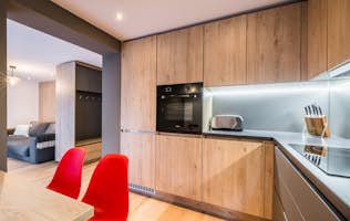 Morzine accommodation - Apartment Karri - Wooden kitchen luxury hotel services  apartment Karri Morzine