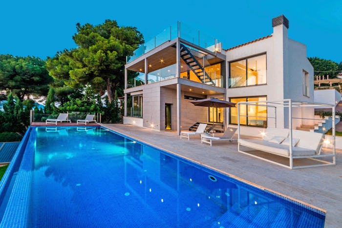 opulent private swimming pool ocean view sea view villa Panoramica Mallorca