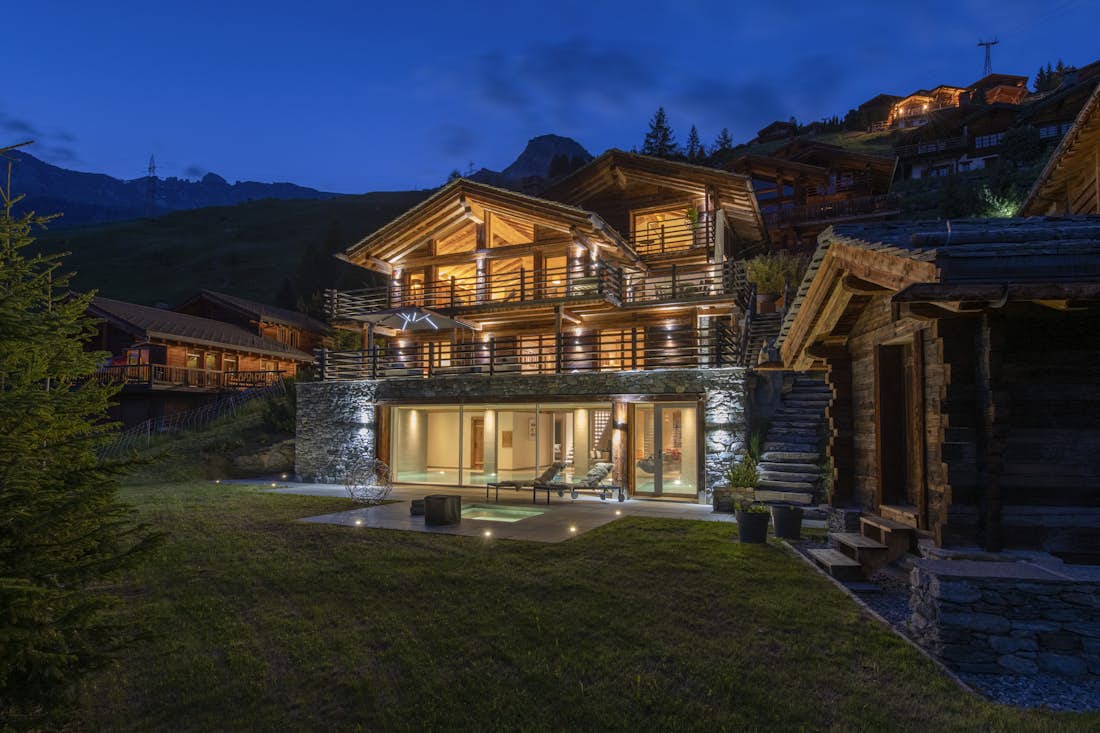 Verbier accommodation - Chalet Teredo - Exterior views from Chalet Teredo in Verbier