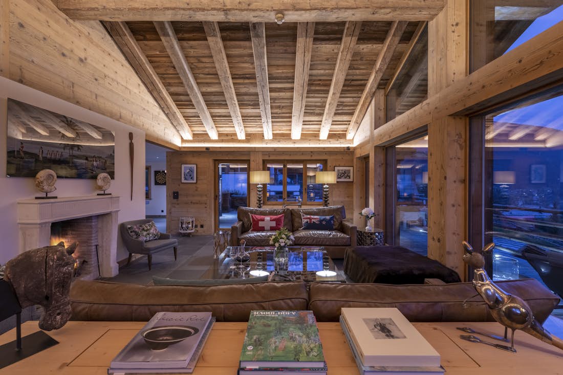 Verbier location - Chalet Teredo - Living room with breathtaking views in Chalet Teredo in Verbier 