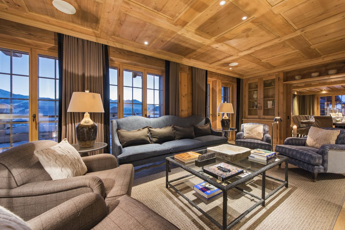 Verbier accommodation - Chalet Chouqui - Comfy sitting room in Chalet Chouqui in Verbier
