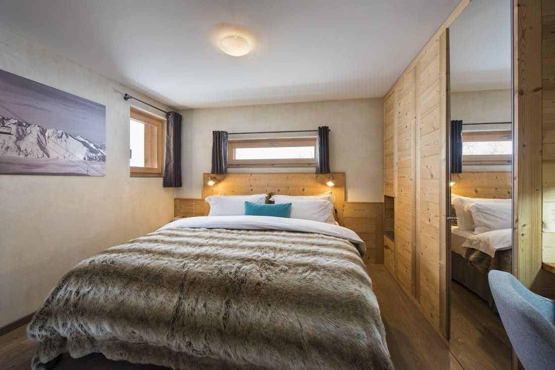 Verbier accommodation - Chalet Rock  - Chalet Rock bedroom in Verbier