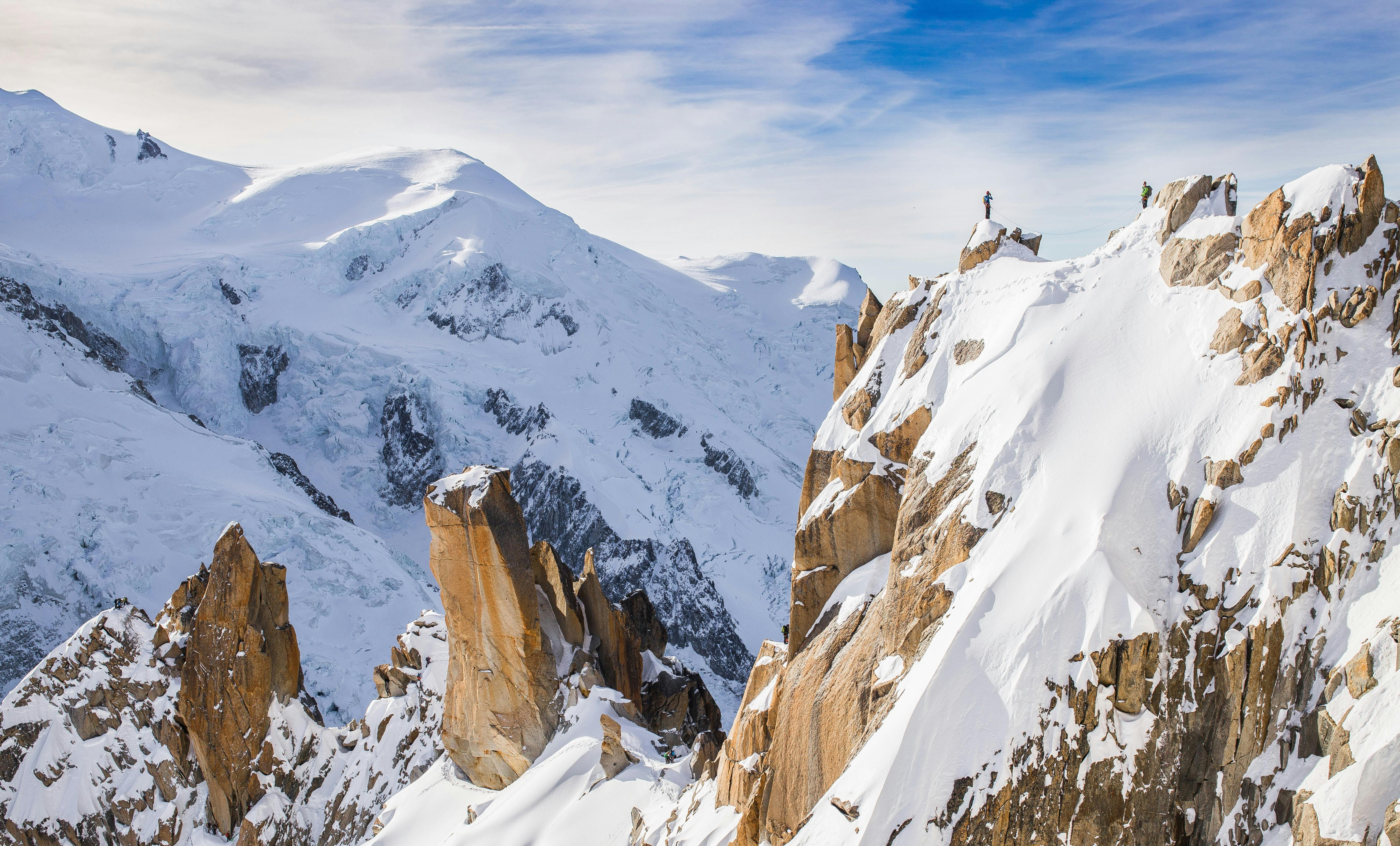 French Ski Resorts Near Geneva | Emerald Stay