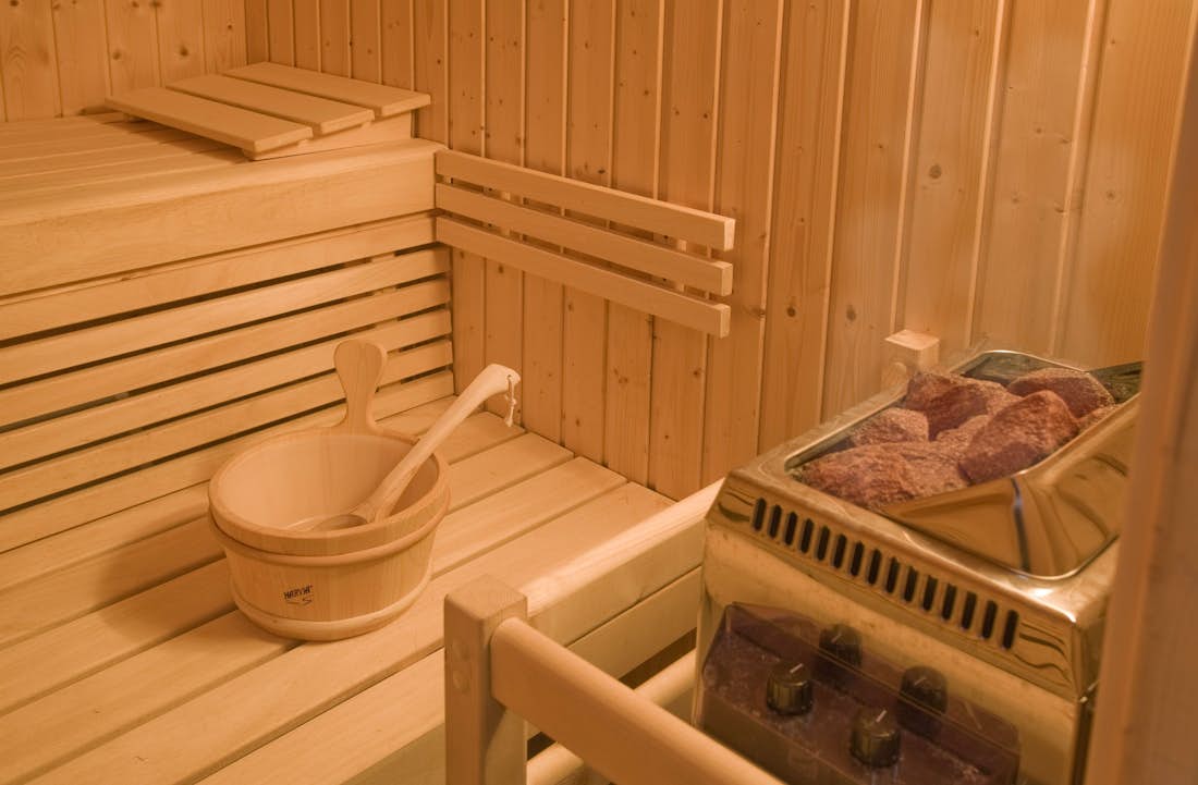 Accommodation - Chamonix - Chalet Tento - Jaccuzzi & sauna equipment - 4/5