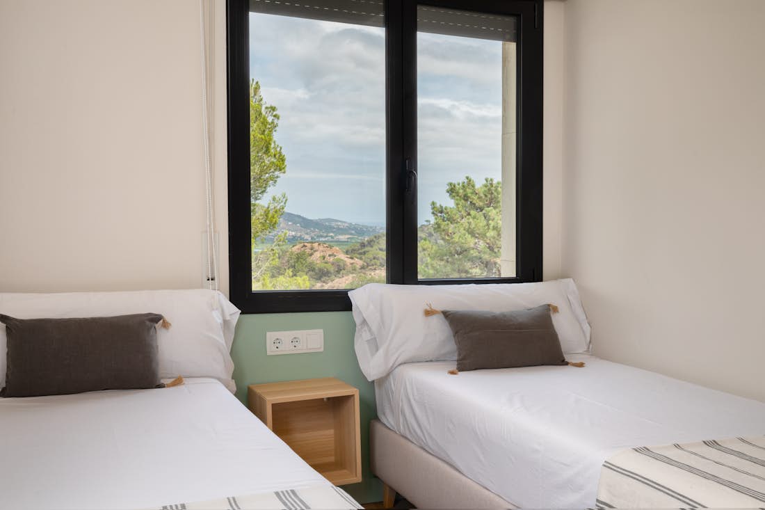 Costa Brava location - Villa Le Grá - Luxury double ensuite bedroom sea view Mountain views villa Le Gra Costa Brava