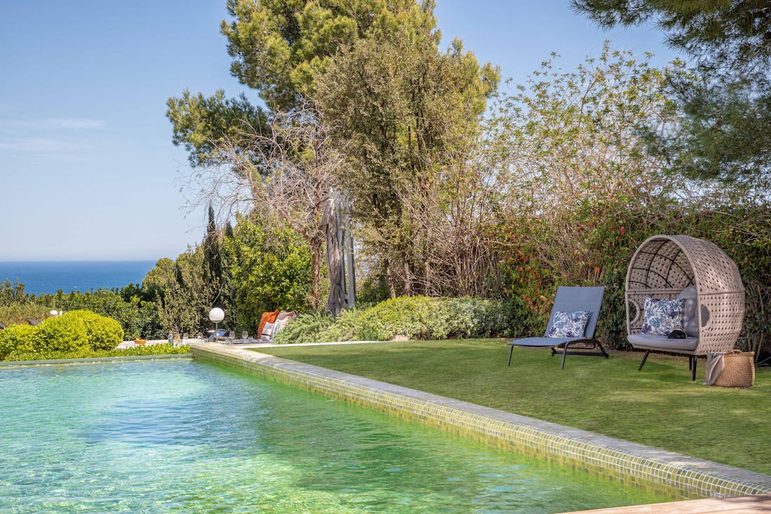 Costa Brava alojamiento - Villa Verde - una opulenta piscina privada en   Villa Verde de lujo vistas al mar à Costa Brava
