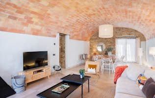 Costa Brava location - Casa Alegria  - Salon cosy dans villa Casa Alegria de luxe avec vues sur la montagne à Costa Brava Costa Brava location - Casa Alegria  - Salon cosy villa Casa Alegria de luxe avec vues sur la montagne Costa Brava