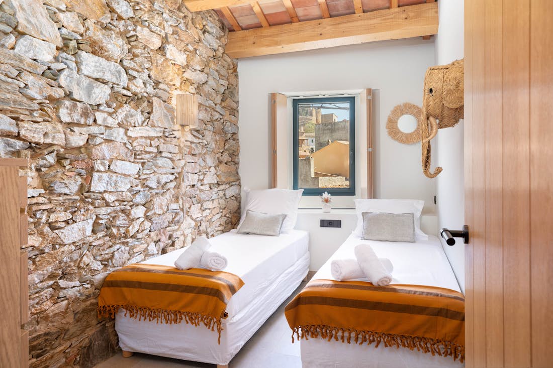 Costa Brava accommodation - Casa Alegria  - Cosy bedroom for kids in Mountain views villa Casa Alegria in Costa Brava