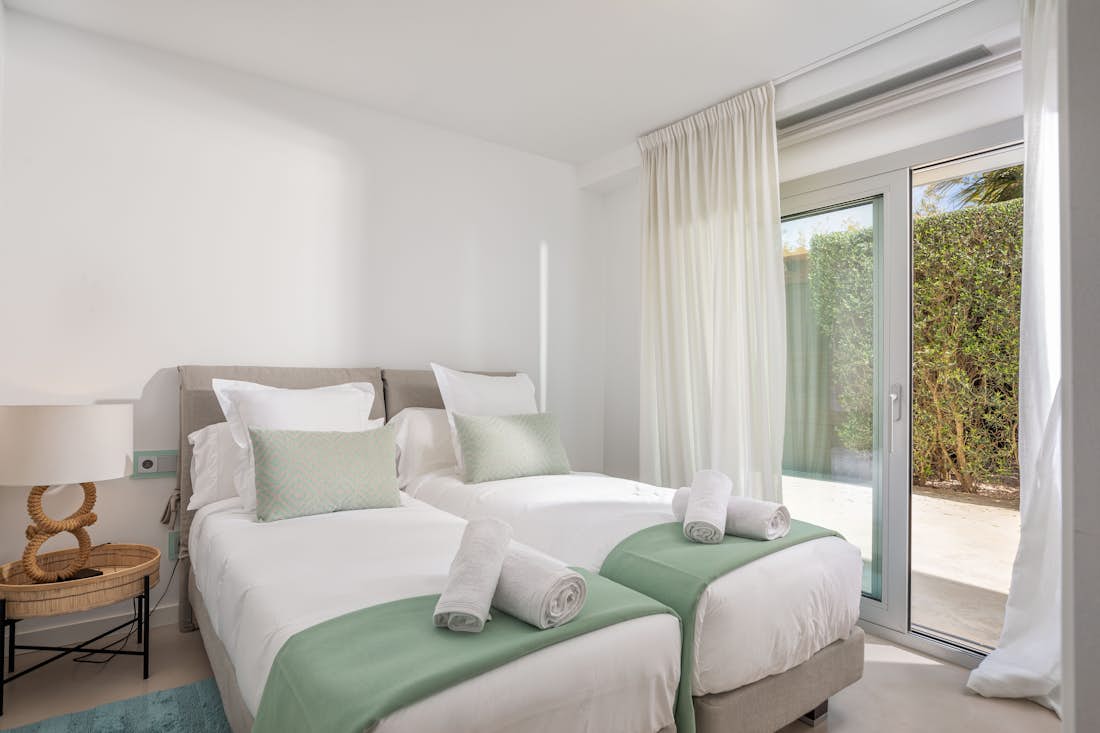 Costa Brava location - Casa Nami - Luxury double ensuite bedroom with sea view at mediterranean view villa Casa Nami in Costa Brava