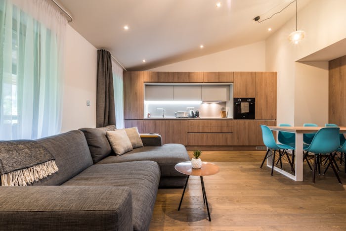 Salon moderne appartement de luxe services hôteliers Kauri Morzine