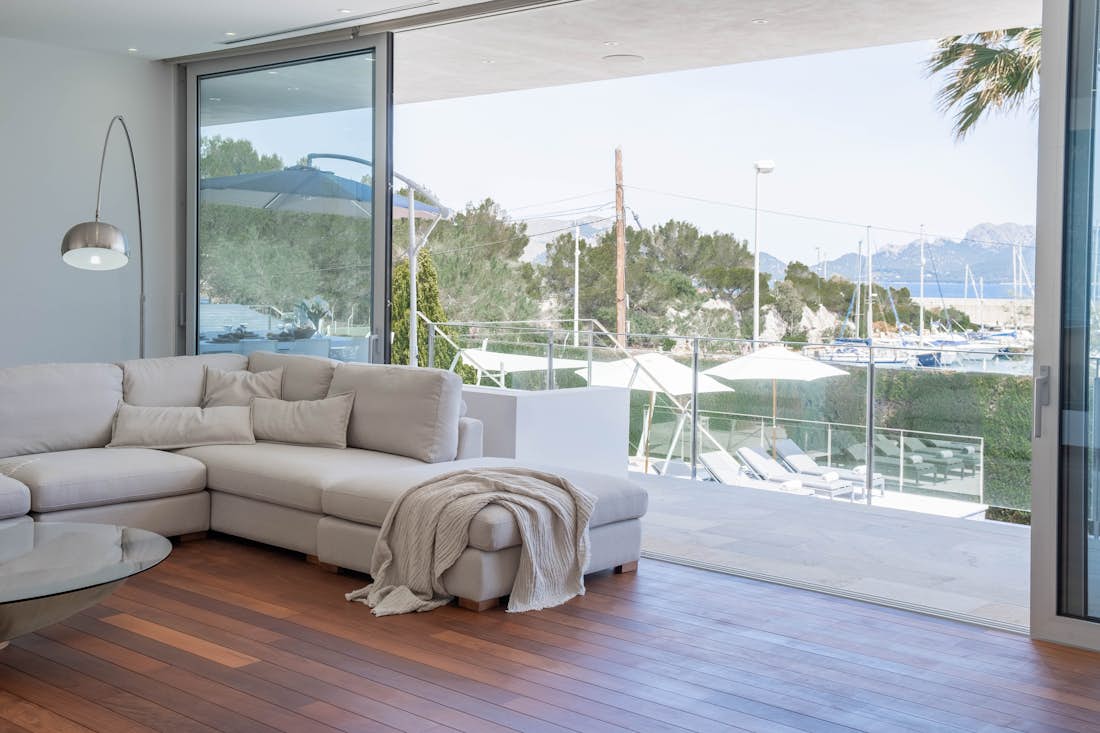 Mallorca accommodation - Ca Nostra  - Luxury double ensuite bedroom with sea view at sea view villa  Cala Carbo in Mallorca