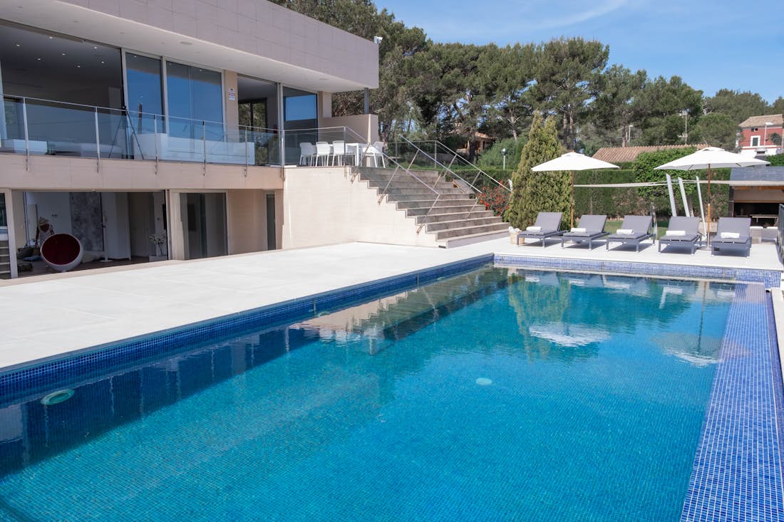 Mallorca alojamiento - Ca Nostra  - Piscina privada de lujo en Ca Nostra con vistas al mar en Mallorca