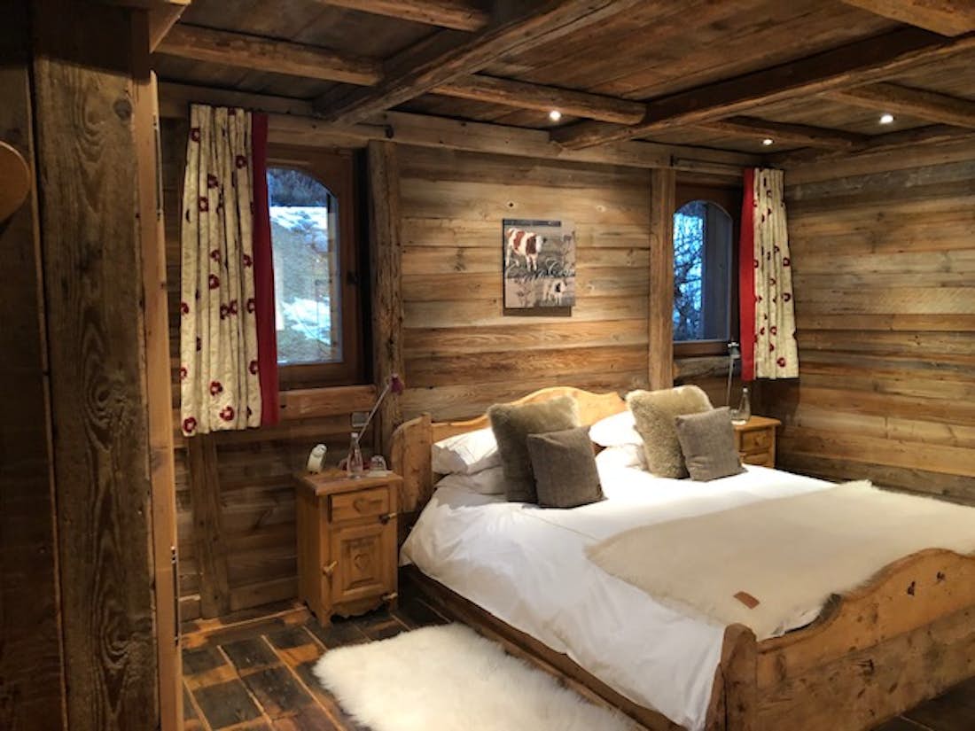 Accommodation - Megeve - Chalet Dabema - Bedrooms 4-5 - 1/4