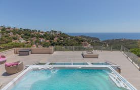 Large terrace hot tub luxury family Villa Dypsis Costa Brava