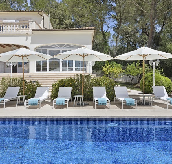 Luxury villa with large swimming pool in Pollensa Mallorca - 1