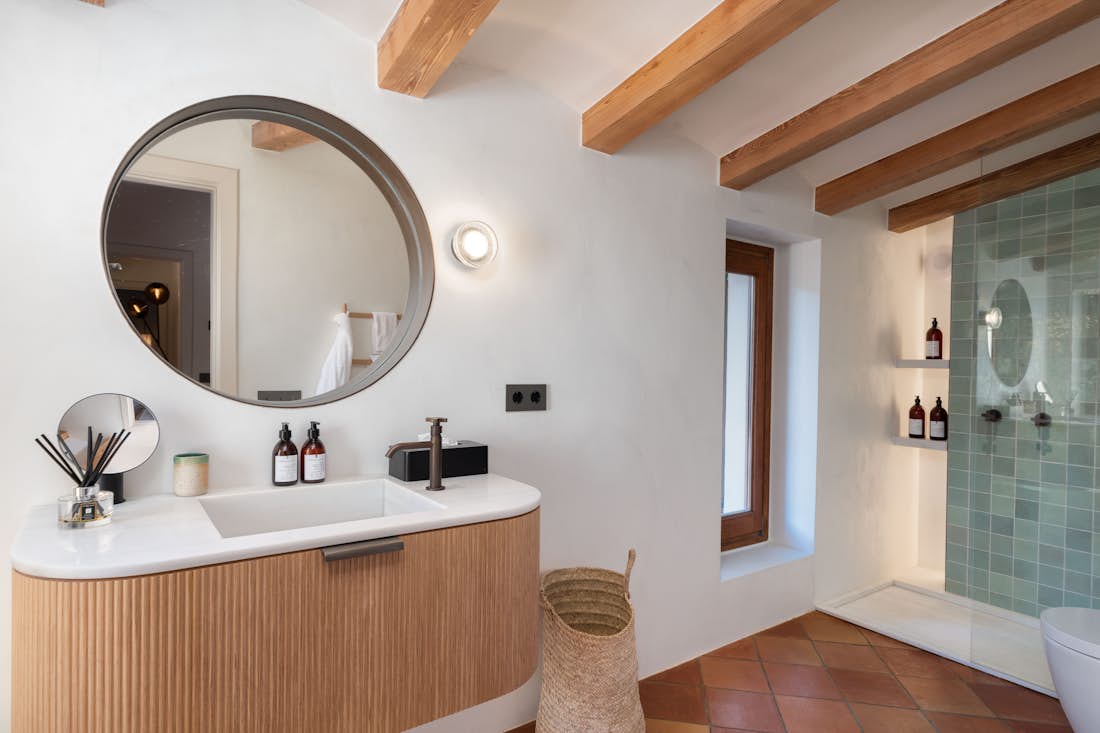 Modern bathroom walk-in shower sea view villa Finca J Costa Brava