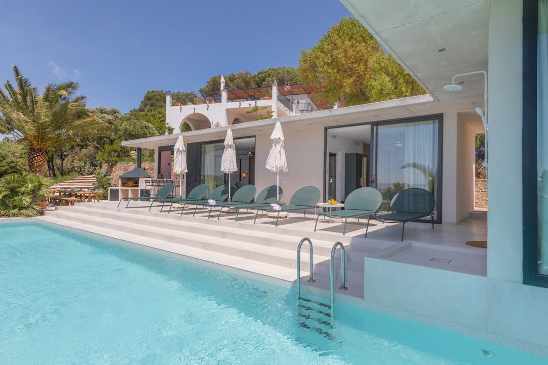 Costa Brava accommodation - Casa Botanic  - opulent private swimming pool in mediterranean villa Casa Botanic in Costa Brava