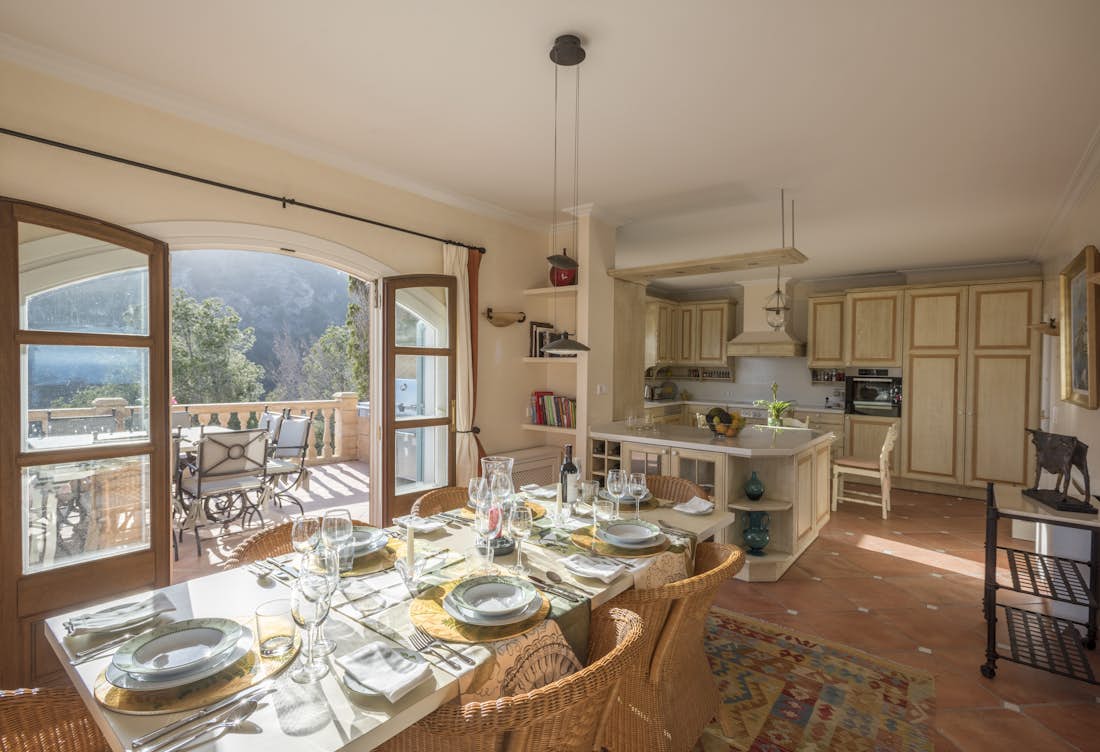 Accommodation - Capdepera - Las adelfas - Kitchen and dining room - 1/4