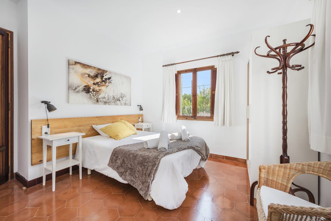 Chambre double confortable vue paysage villa Can Verd de luxe vue mer  Mallorca