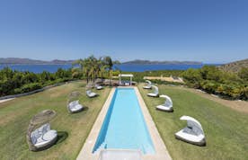 Mallorca alojamiento - Villa Cielo Bon Aire - Large outdoor swimming pool private villa Cielo Bon aireMallorca 