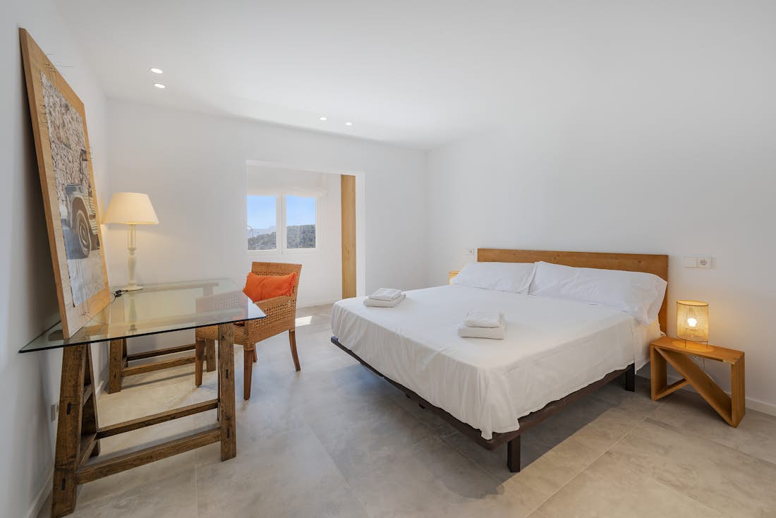 Cosy double bedroom landscape views Private pool villa Es Vila Mallorca