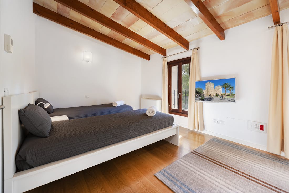 Mallorca accommodation - Villa Mal Pas Beach - Cosy double bedroom at Private pool villa Mal Pas beach in Mallorca