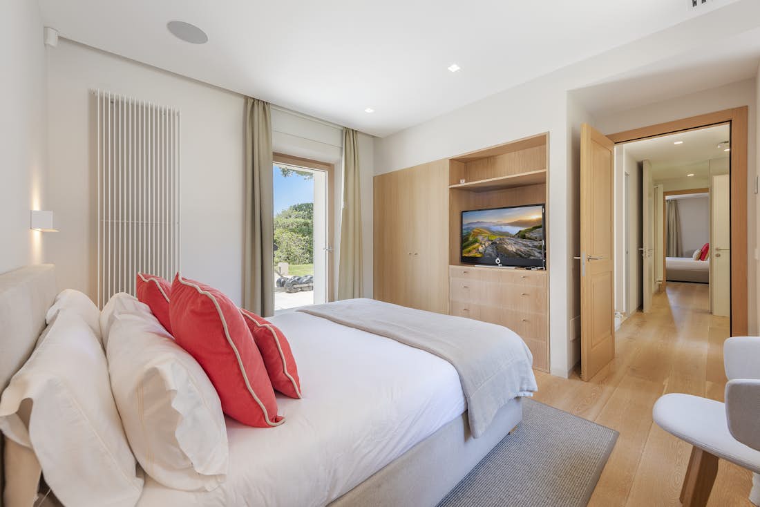 Majorque location - Villa Lion - Chambre double moderne avec salle de bain et avec vue sur la mer dans villa Lion de luxe vue mer à Mallorca