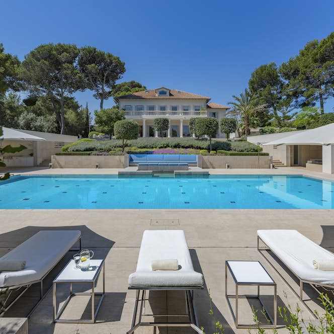 Mallorca accommodation - Villa Lion - opulent private swimming pool ocean view sea view villa Lion Mallorca