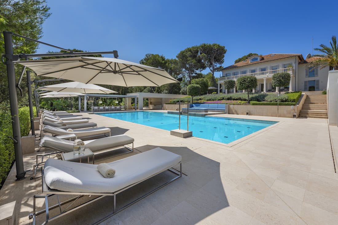 opulent private swimming pool ocean view sea view villa Lion Mallorca