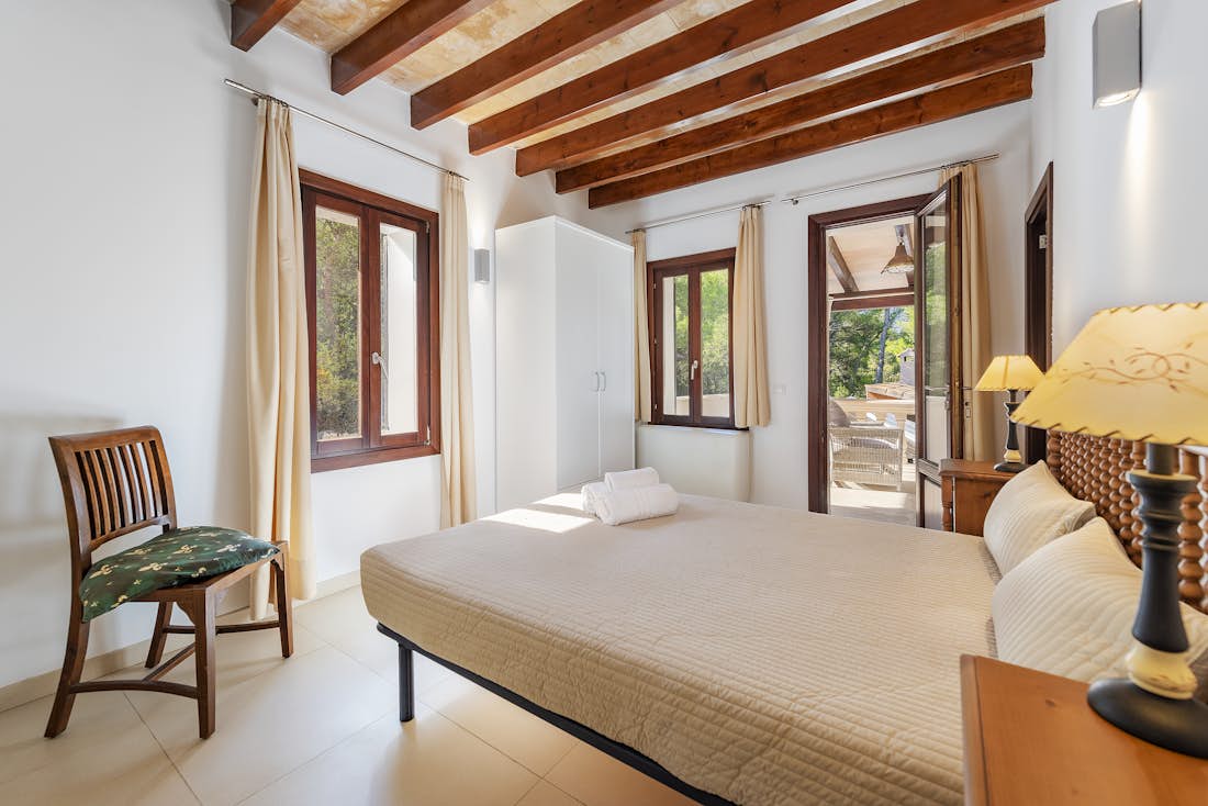 Mallorca accommodation - Villa Mal Pas Beach - Cosy double bedroom at Private pool villa Mal Pas Beach in Mallorca