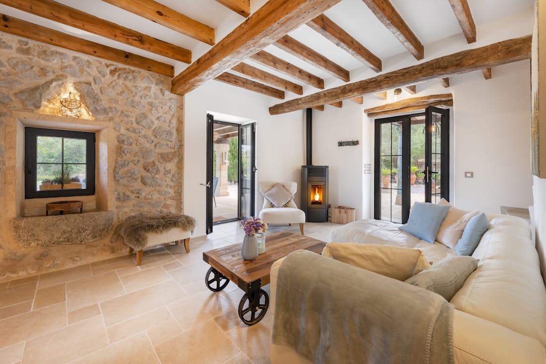 Mallorca accommodation - Villa Sant Marti  - Living room with terrace access Casa Sant Marti in Mallorca