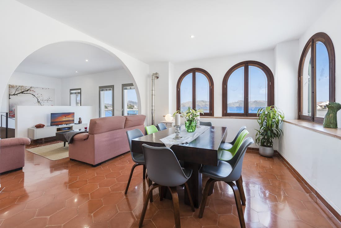 Majorque location - Villa Can Verd - Belle salle à manger ouverte dans le villa Can Verd de luxe avec accès à la plage à Mallorca
