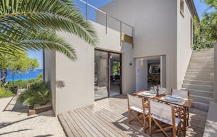 Mallorca accommodation - Villa Seablue - Beautiful open plan dining room sea view villa Seablue Mallorca