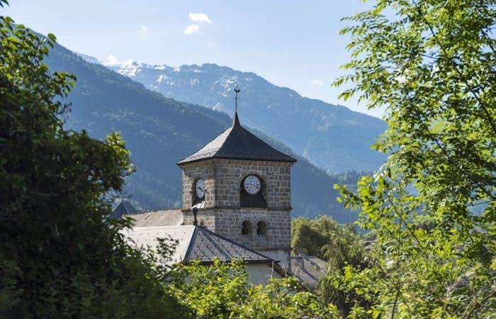 What to do in Samoens with Emerald Stay