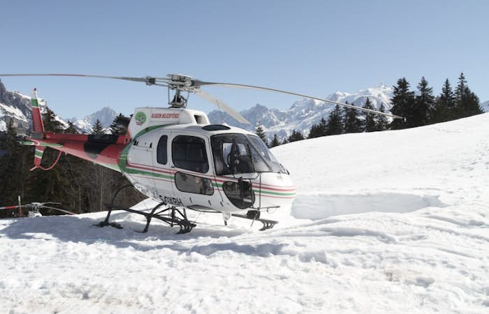 Hélicoptère à Châtel avec neige