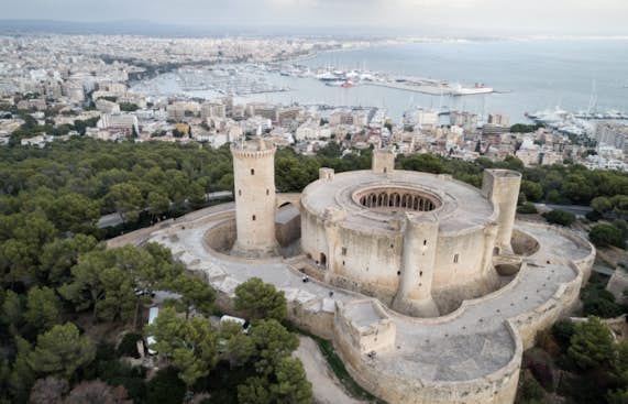 Visite du château de Bellver surplombant Palma de Majorque