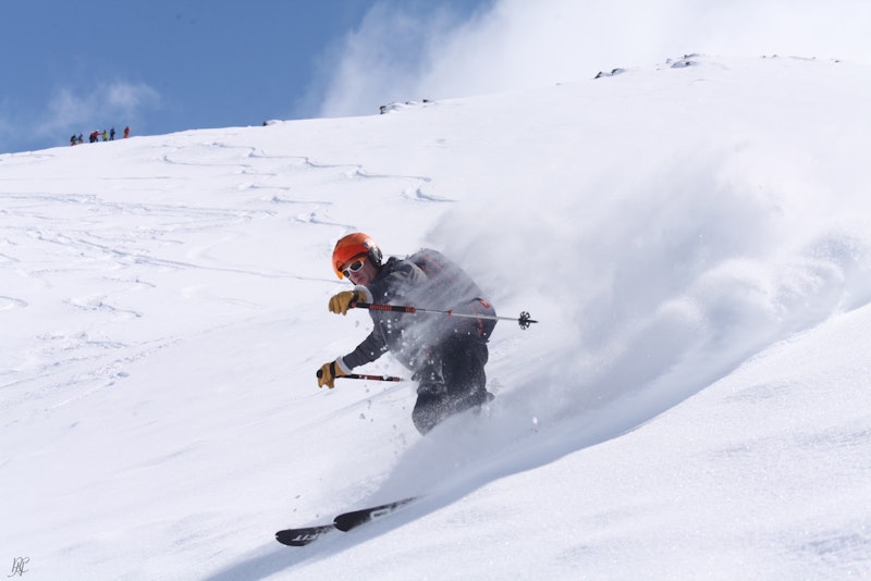Powder skiing French Alps Emerald Stay